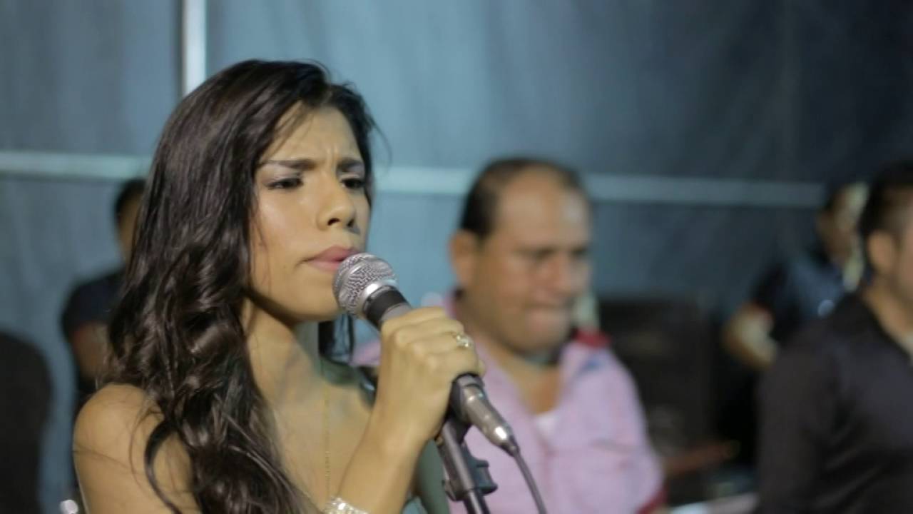 MIX OJITOS CLARITOS CIELO SERRANO 2016 LO NUEVO NUEVO