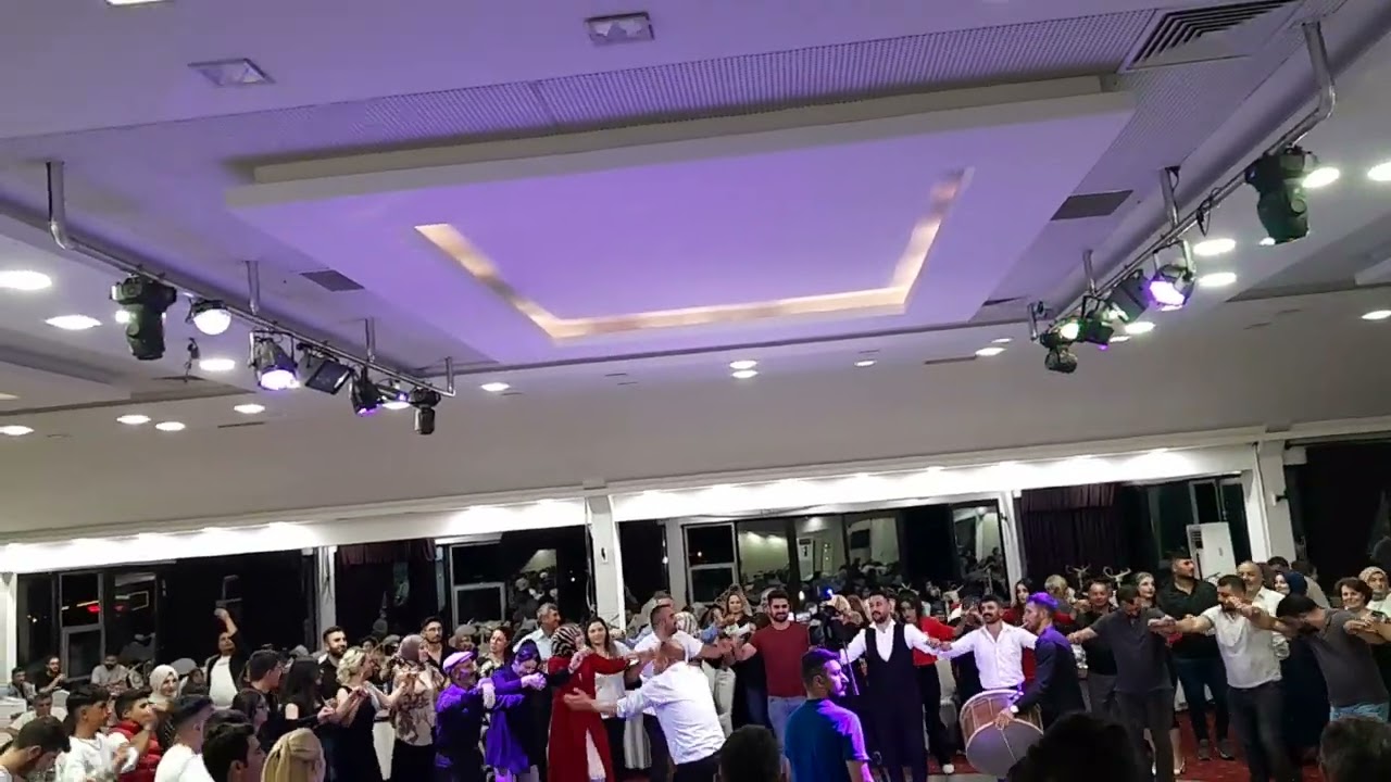 kars the park otel.    Düğün: furkan yılmazel