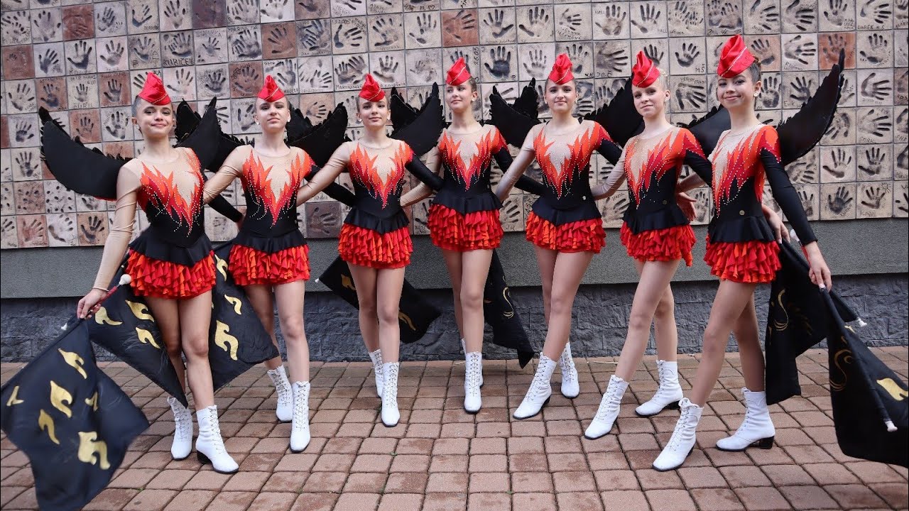 European championship 2024.🏆 Mini baton flag junior 🥈Mačanske mažoretkinje Alina 🩵