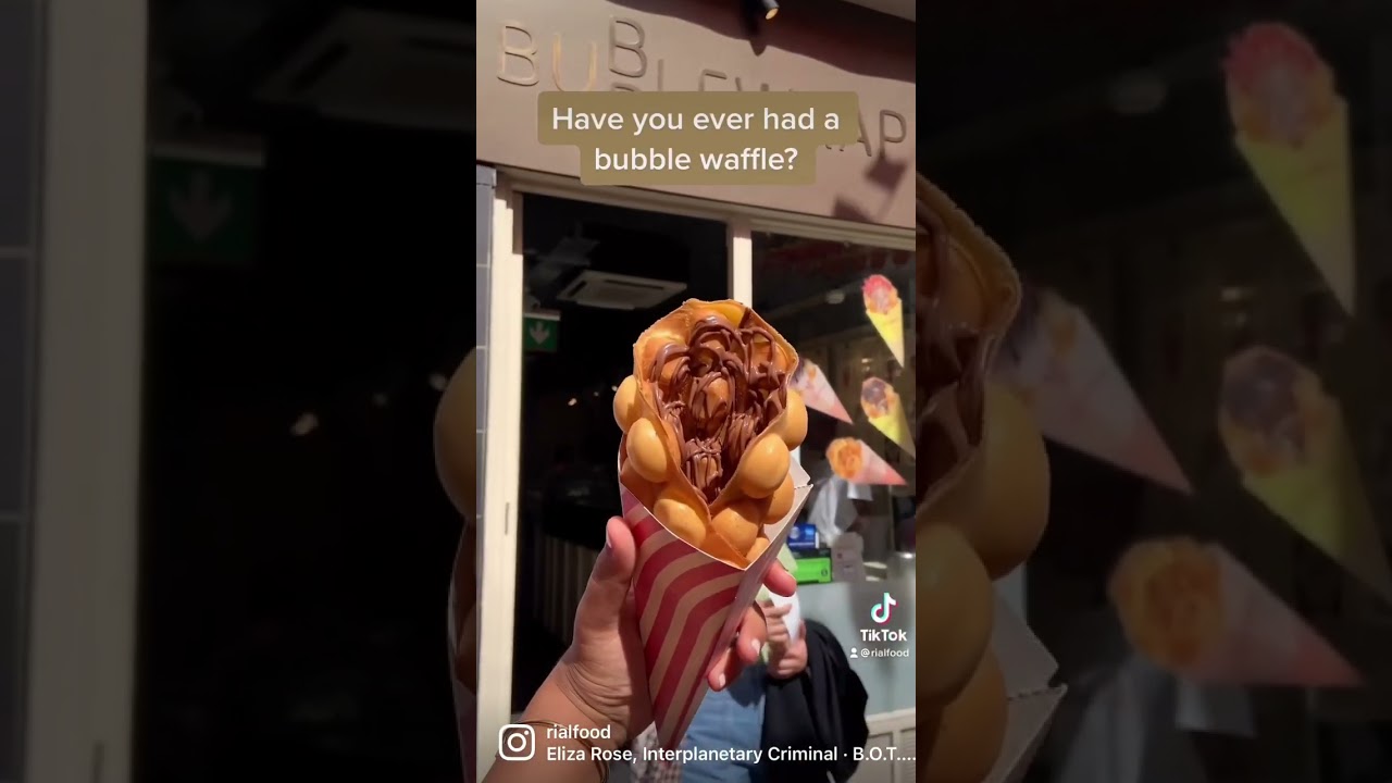 You have to try this Bubble Waffle!!!