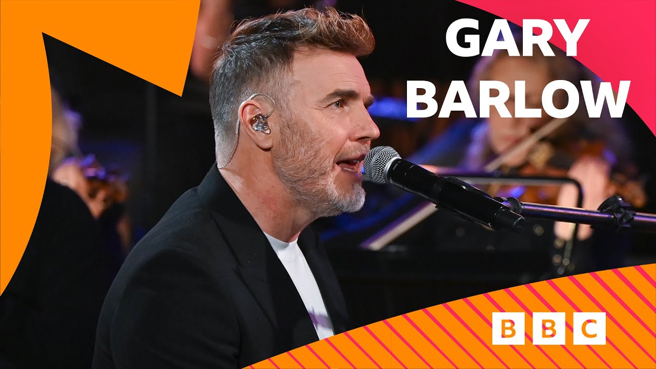 Gary Barlow - People Watching (Sam Fender cover) in the Radio 2 Piano Room