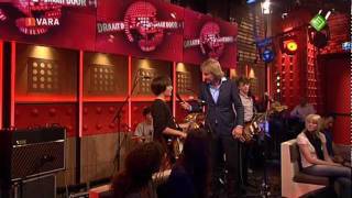 Video thumbnail of "Palio Superspeed Donkey - Mr. Dickhead (Live bij DWDD)"