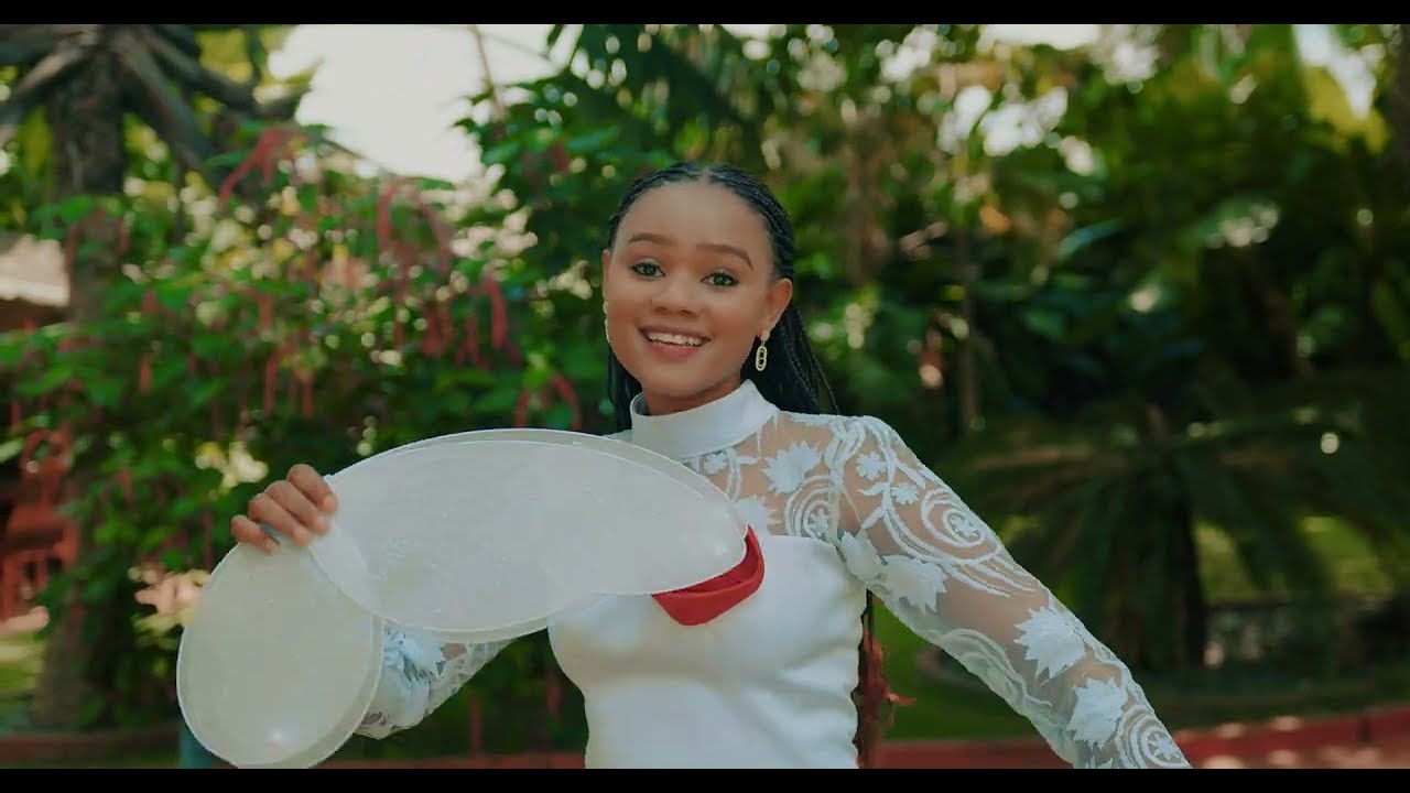 Zenice Ruath - Ni Roho Mtakatifu ( Official Video 4k)