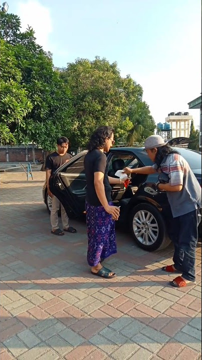 GUS THUBA DI MAQBAROH MBA SYAIKHONA KHOLIL BANGKALAN || BKL MADURA