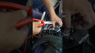 Hamre Yha Sabhi Gadiyocar Ka Kam Hota Hai..contact Us 6299316054..Sagar Pokhra Bth.spare Parts V