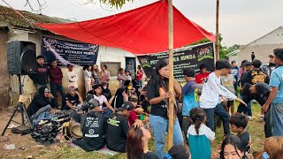 live kesurupan seni terbang putra pusaka sunda di Rancabali - majalaya