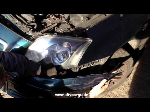 Toyota Avensis Headlight Removal