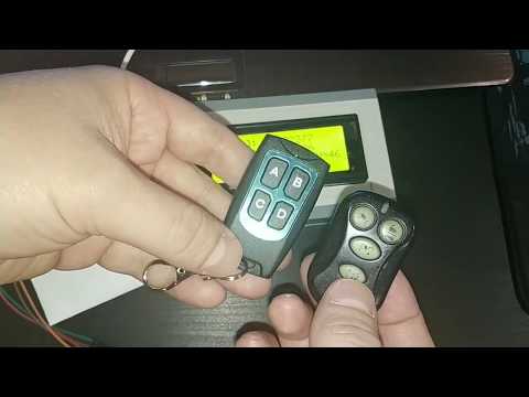 Универсальный брелок для автосигнализаций UCAR v1.1 с алгоритмическим воспроизведением кода