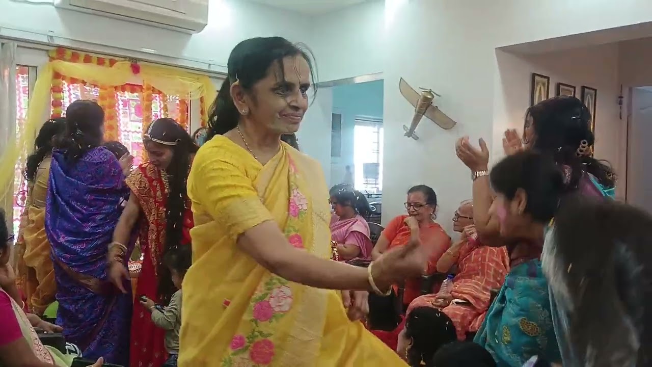 #trendingshorts 🥳#whatsappstatus ✨🥳phagun aayo re 🎉👍