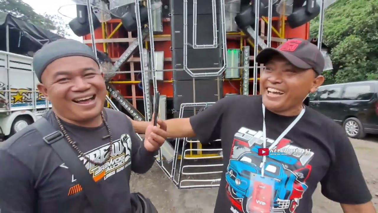 PAK HENDRIK PROTES TOA RESINGNYA SURUH BONGKAR