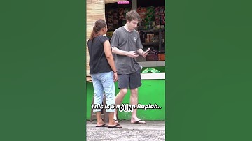 kebaikan orang Indonesia kepada bule #bule #shortvideo #shortsfeed #reaction