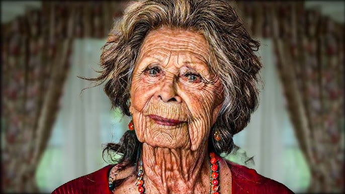 Sophia Loren ya tiene casi 90 años y su vida es triste - YouTube