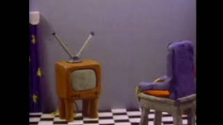 Sesame Street - A Chair Looks For His Gles