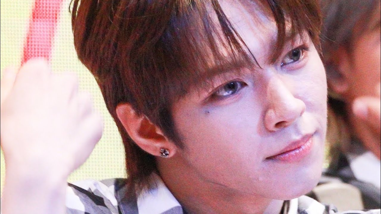 AHOF 파랑 학교, 초록 잔디, 빨간 운동화　@Ario Yao in Osaka fclive 25.8.3 ②