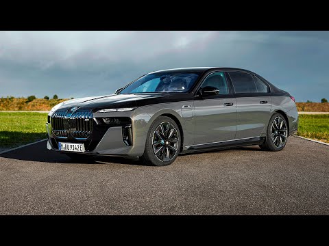 BMW 7 Series M760e (2023) Perfect Luxury Car to Rival the S-Class S580e