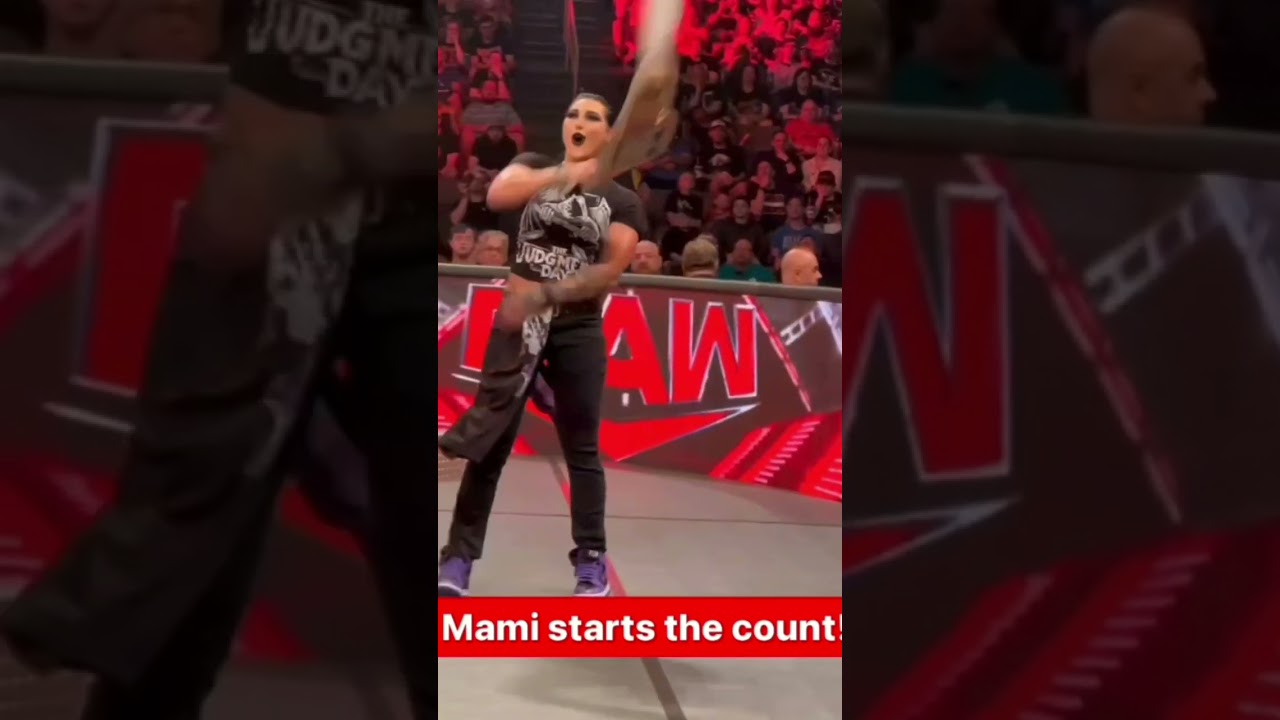 Rhea Ripley 🥵🚨🔥😍