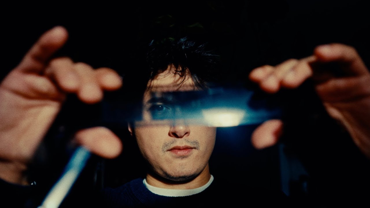 Переосмысление себя — это одинокий процесс.