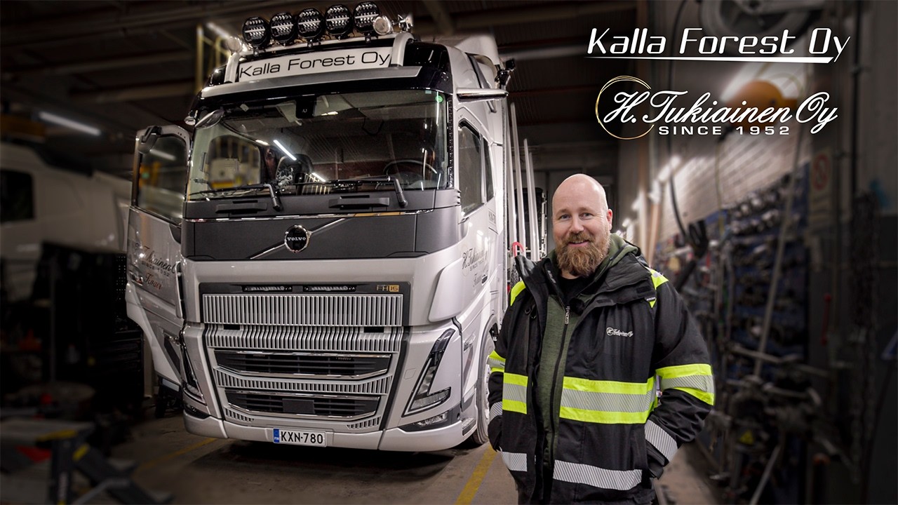 Puutavara-auton valmistaminen & varustelu - Vuosi Puunkuljetuksen Matkassa