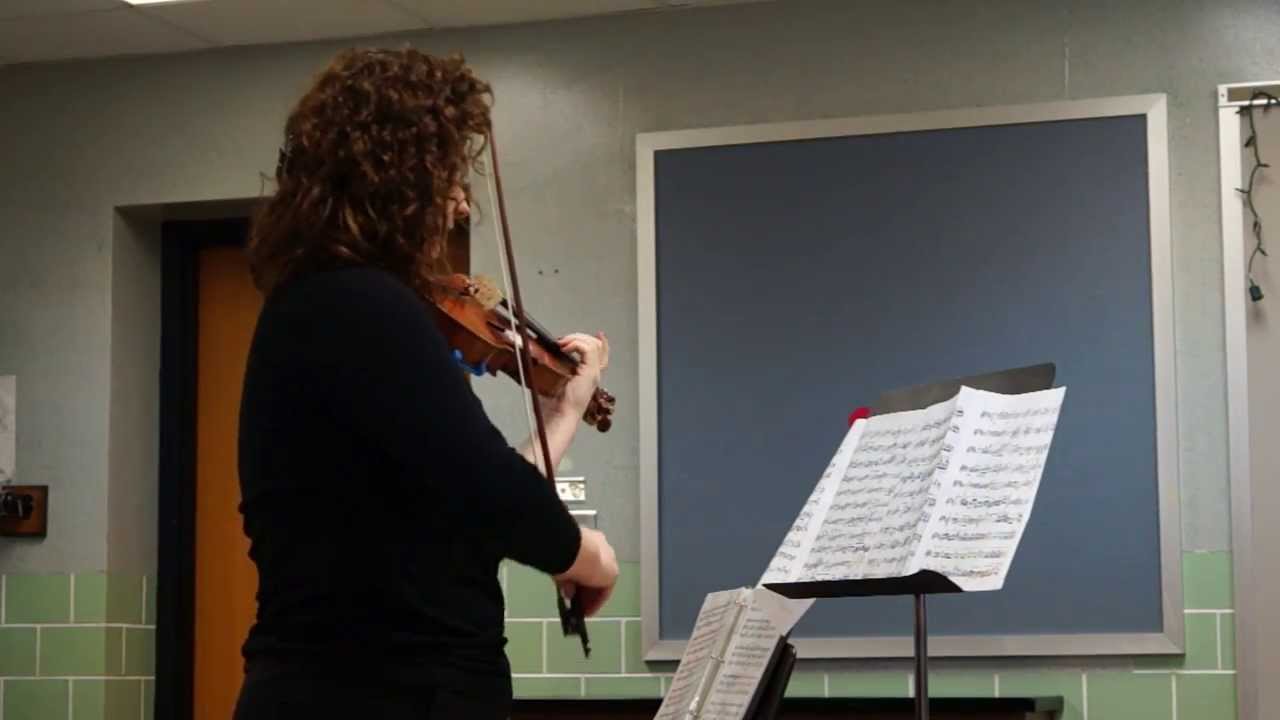 Guarda Jacqueline Volk playing Saint Saens - Concerto No. 3, 1st Movement su YouTube Guarda Jacqueline Volk playing Saint Saens - Concerto No. 3, 1st Movement su YouTube