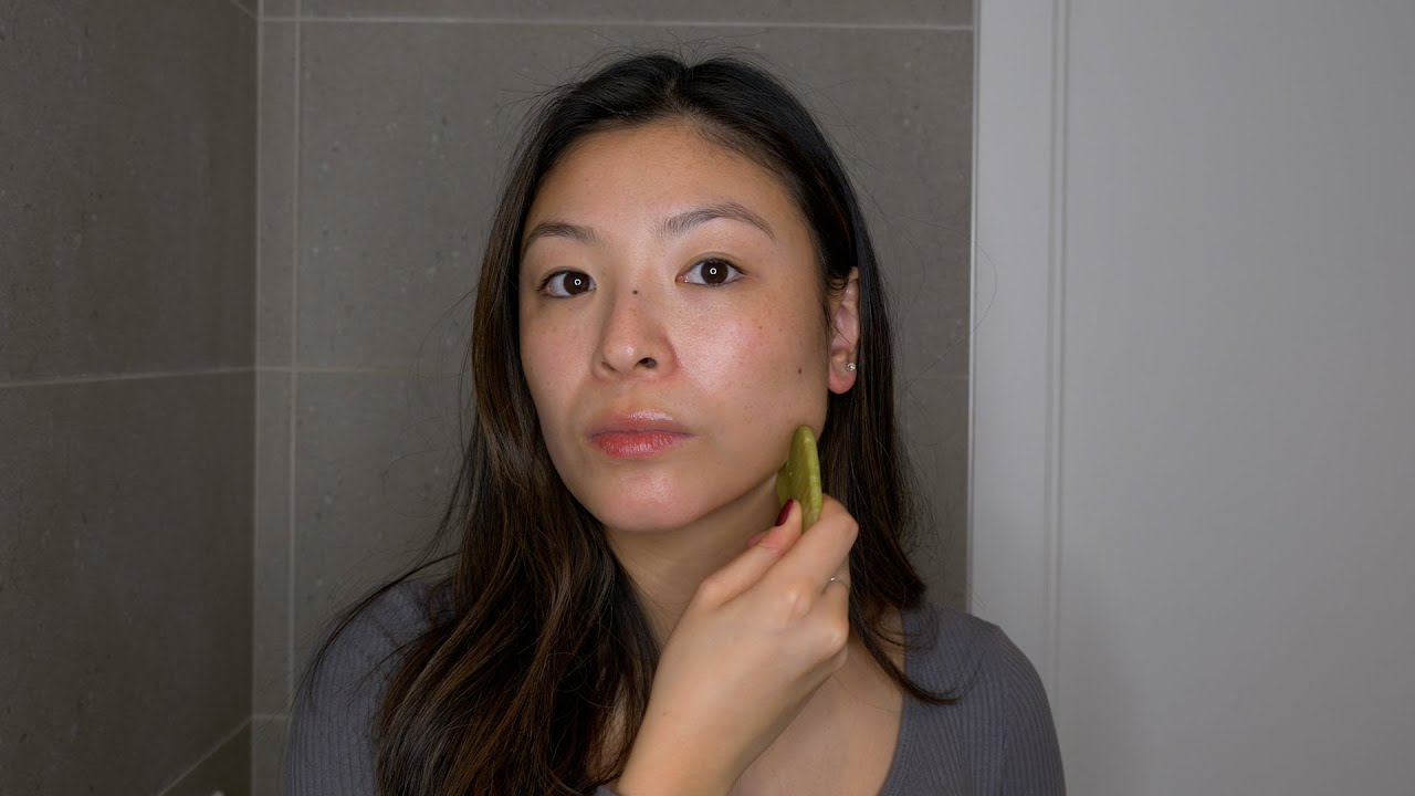Jade Gua Sha Facial Detox Kit (3-Piece Set)