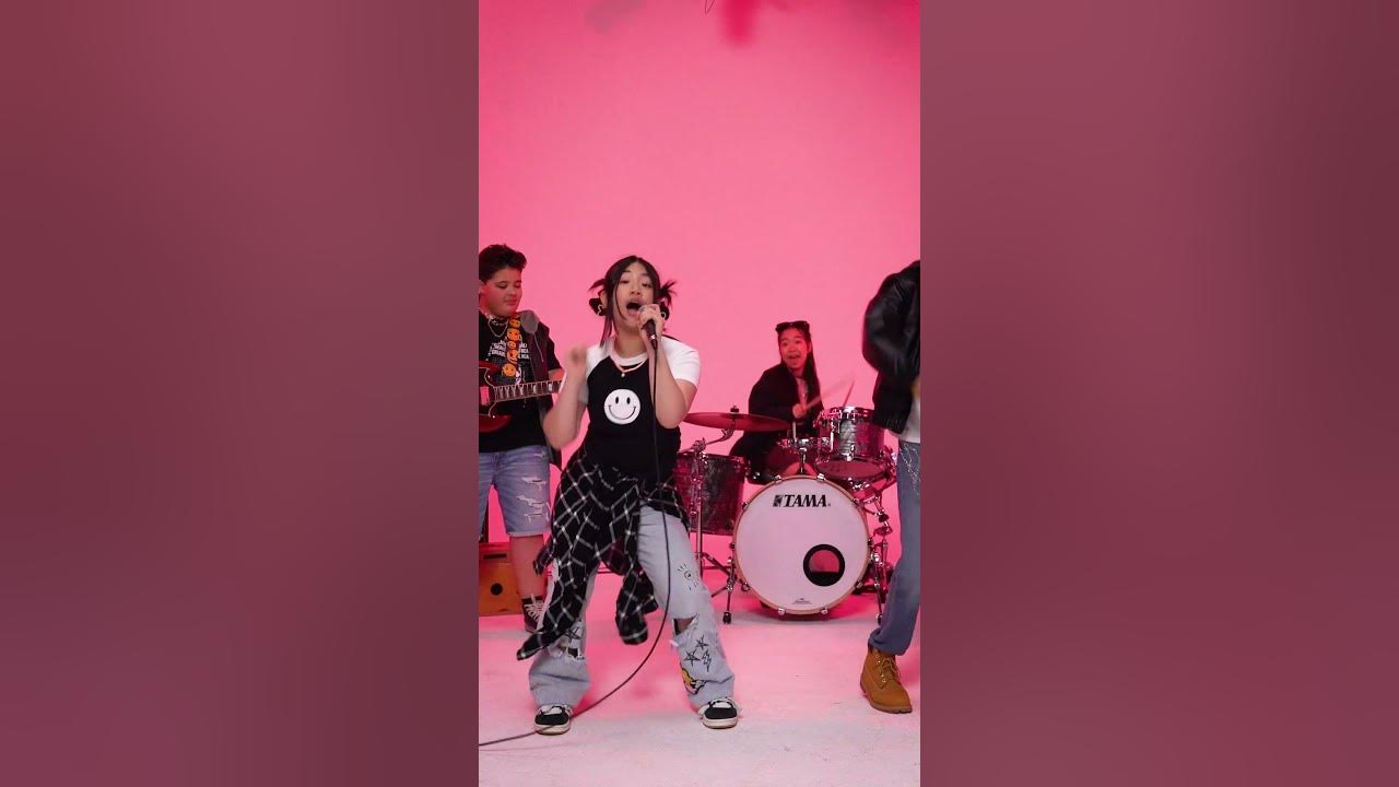 APT Music Video COMING SOON! 🌟