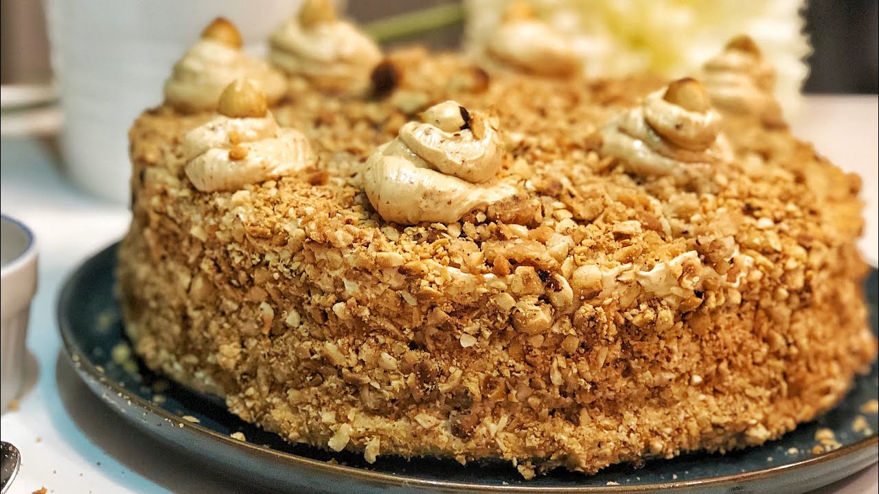 Recette Russe Noisette Pralinee وصفة كعكة الروس بالبوفريوة Youtube