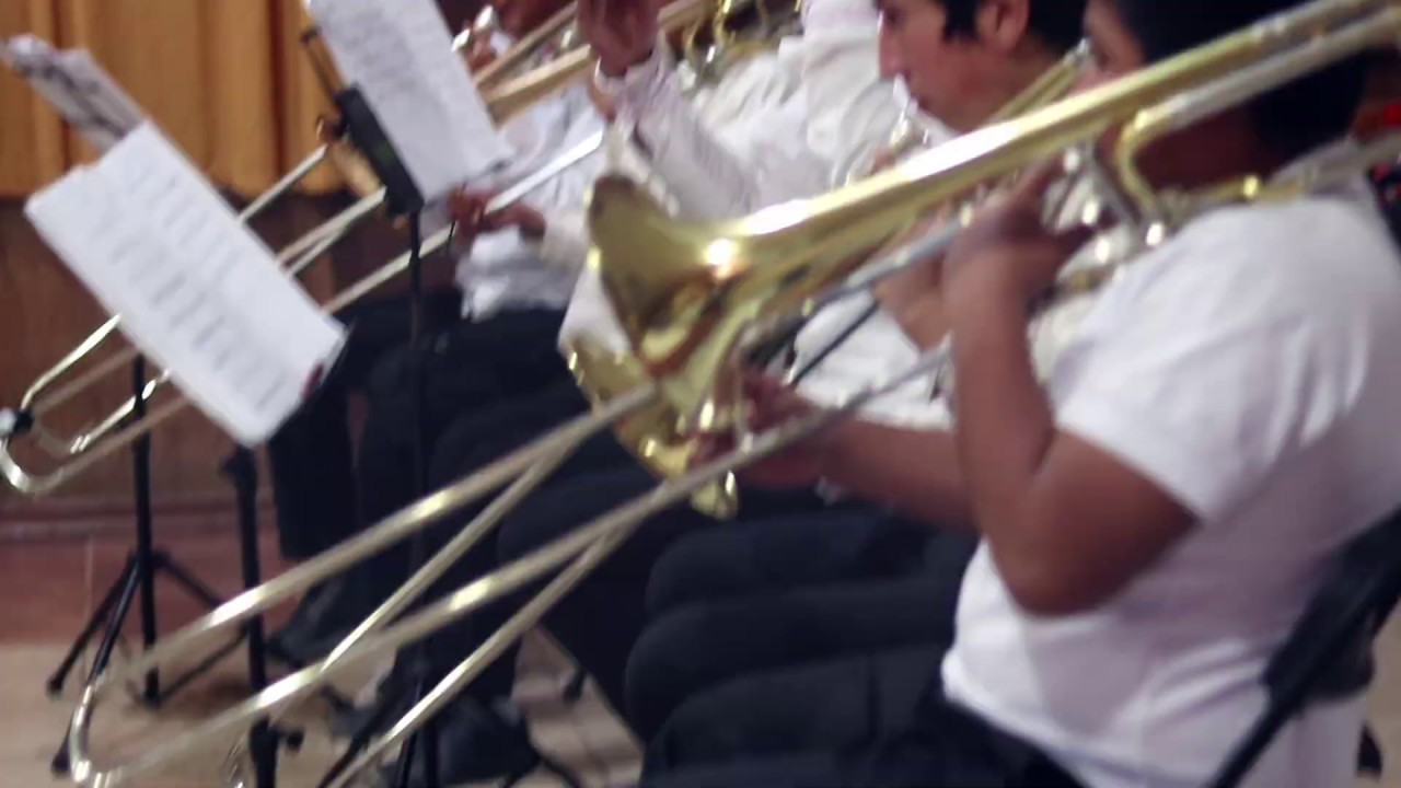 Julieta Venegas, Banda Filarmónica Tukyo’m ët xuxp de San Pedro y San Pablo Ayutla, Oaxaca - Mujeres