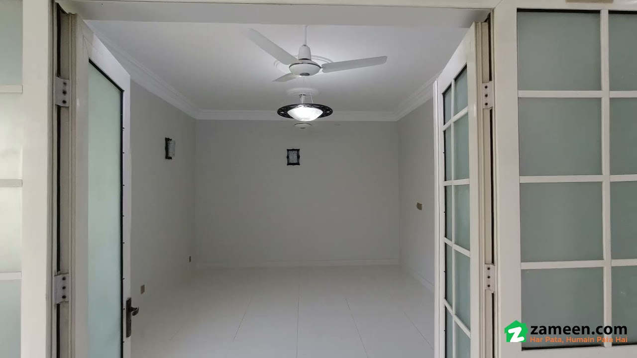 200 SQYD FLAT FOR SALE IN BLOCK 5 CLIFTON KARACHI