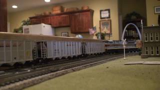 HO Scale Empty Coal Train w/ 5 Units & NS 1074!
