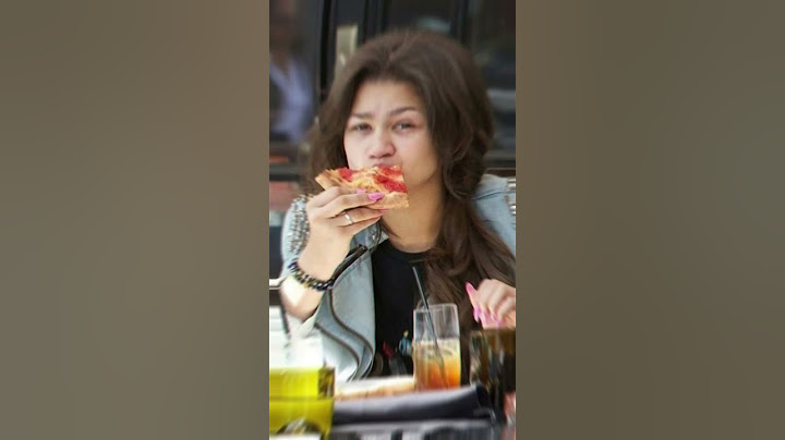 Zendaya Alone & With Tom Holland: The Noticeable Difference