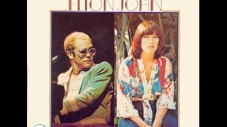 Elton John &amp; Kiki Dee - Don&#39;t Go Breaking My Heart (1976) With Duet Lyrics!