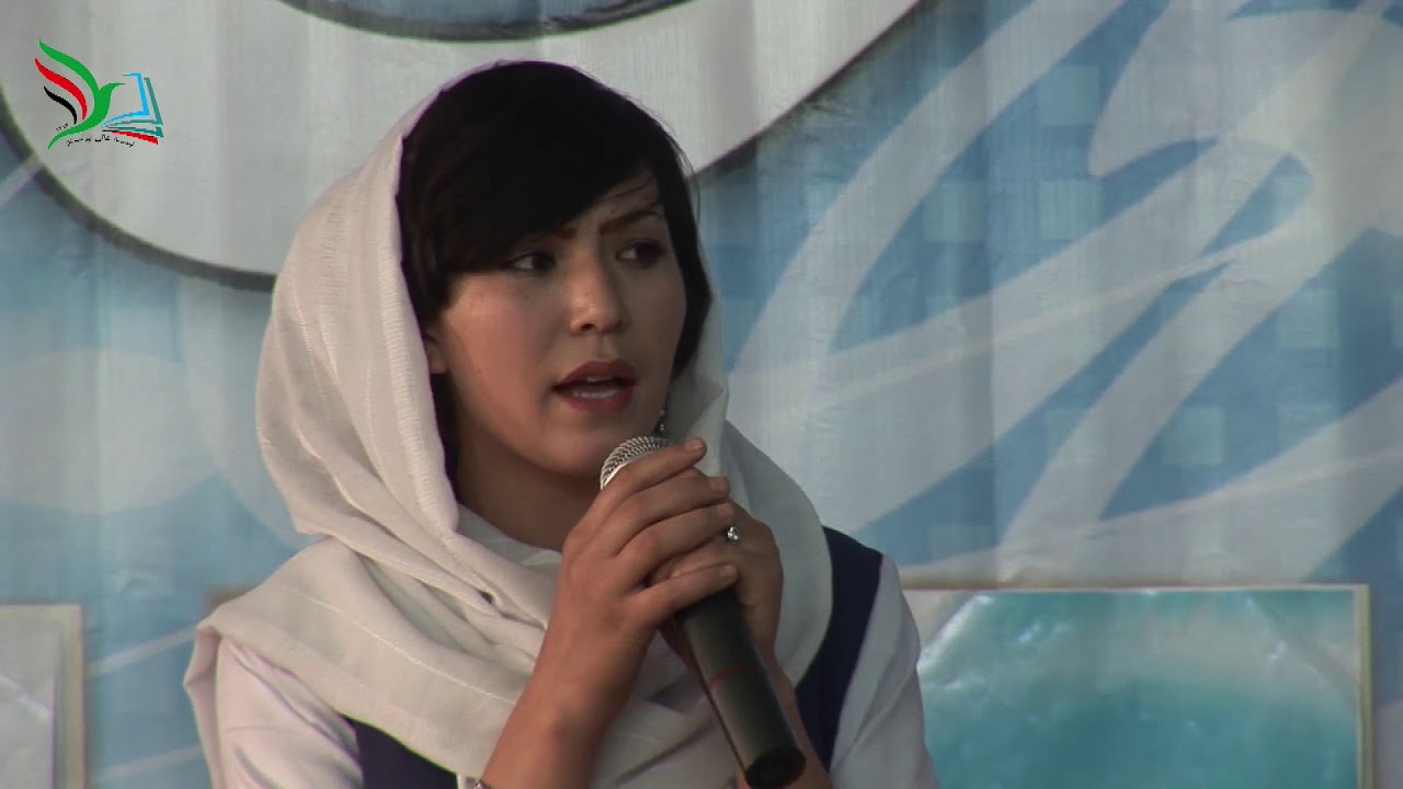 بیا ای طفل دانا با پرستو...