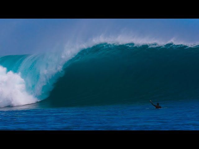 MENTAWAI ISLANDS SCORE OF A LIFETIME! FLORENCE BROTHERS TAKE ON MAY 2024 SWELL. class=
