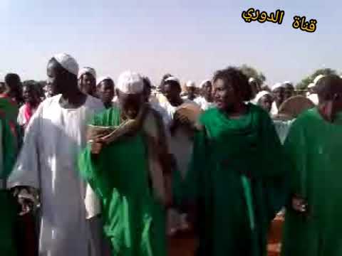 إحدى حوليات الشيخ الشايقي بأم عدارة ويظهر ابنه المرحوم شيخ الكباشي