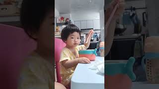 1 YR/3 MONTHS BABY FEED BY HER SELF? shortvideo baby healthyfood ofwhk viralvideo