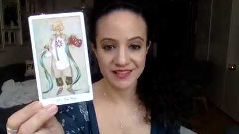 How I conduct a Tarot deck interview!