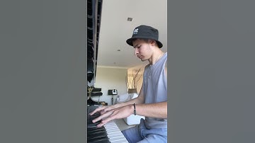 Thumbnail of 'CLOCKS' BY COLDPLAY ON PIANO 🔥🎹 #shorts