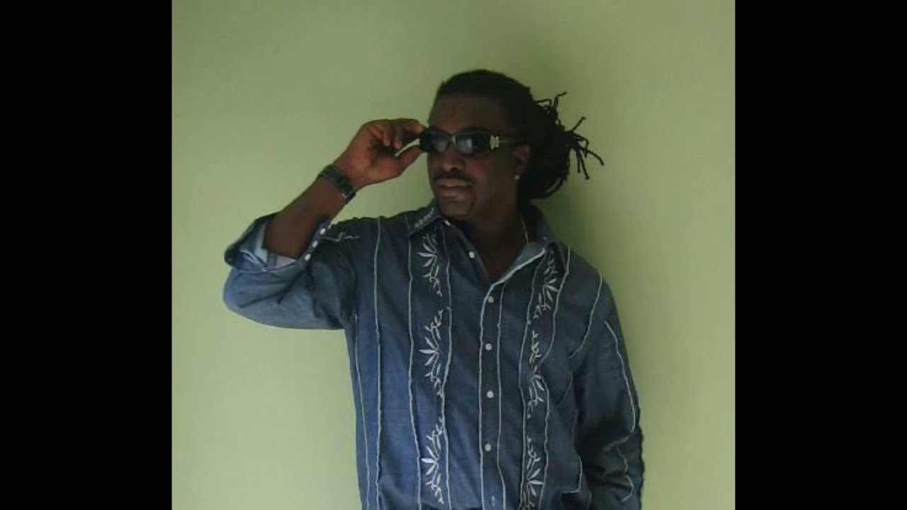 Παρακολούθηση Mikey Spice - Pull It Up (Audio) | (Holiday Inn Riddim) στο YouTube Παρακολούθηση Mikey Spice - Pull It Up (Audio) | (Holiday Inn Riddim) στο YouTube