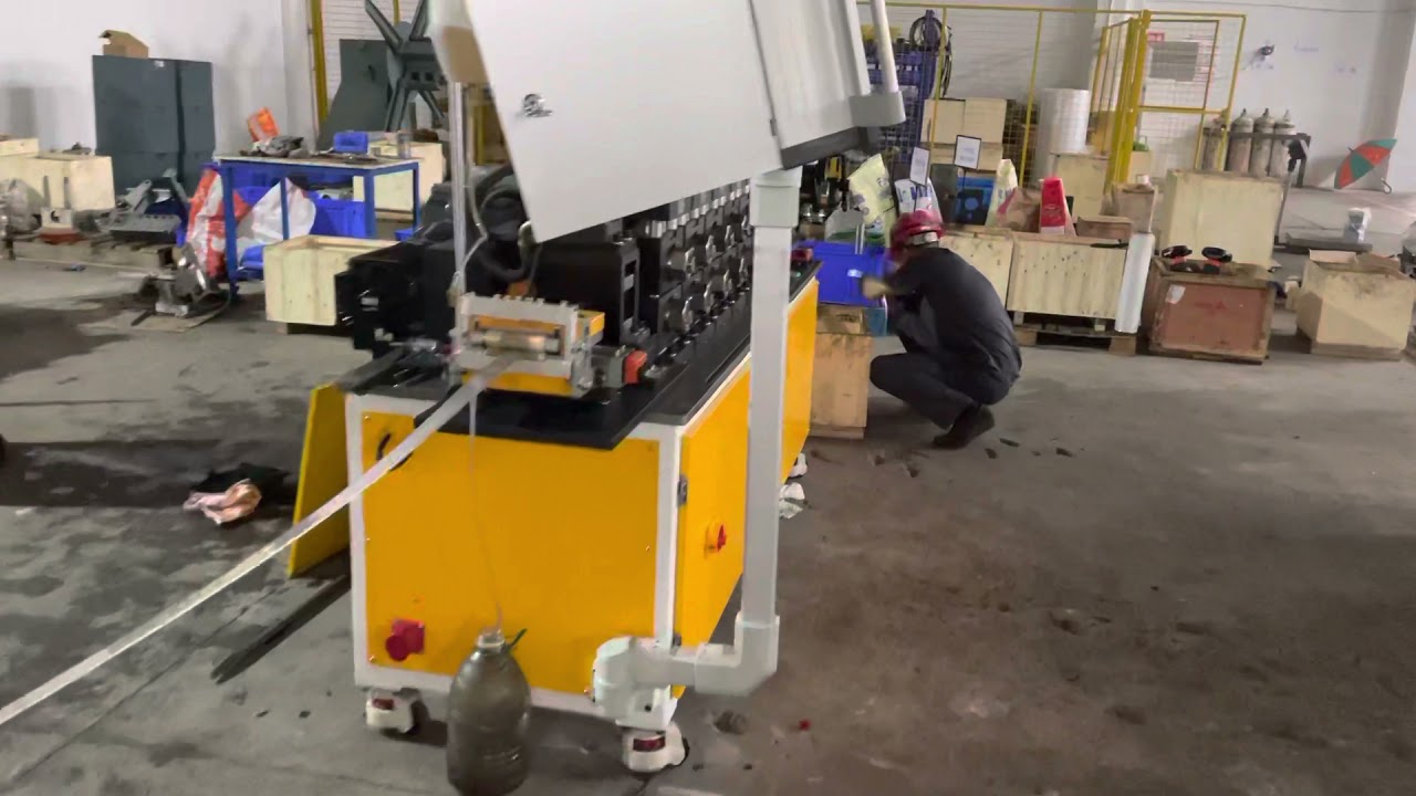 V Band Clamp Machine