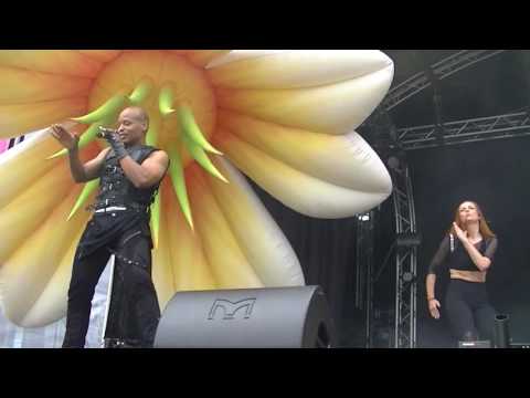 T-Spoon - No time to waste (Live @ Return to the 90's, Amsterdam)