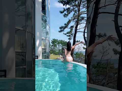 Korean bj in a pool 💋💋