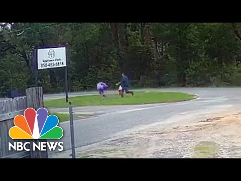 WATCH: 11-Year-Old Girl Fights Off Would-Be Kidnapper