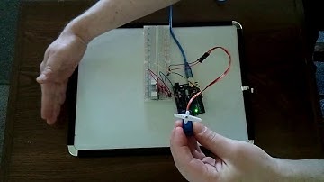 Combine ultrasonic proximity sensor with servo using Arduino