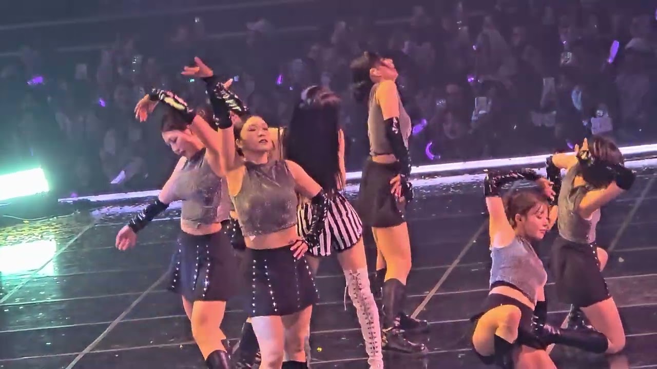 @ITZY Chaeryeong's Solo