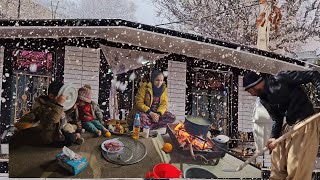 Download Lagu Nomadic Life: Nomadic Snowy Day ❄️| Family Gathering in Winter 🏠 MP3