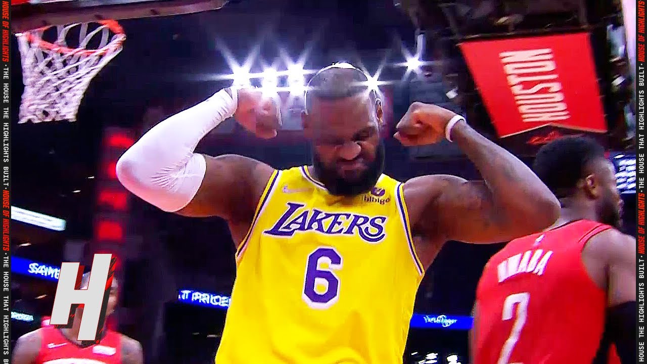 Lebron James Shows Off His Big Man Strength On The Rockets 💪 Youtube