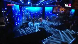 Miniatura del video "Le Rivoltelle - "Pensiero Stupendo" @ Bisceglie - Battiti Live Tour 2012"