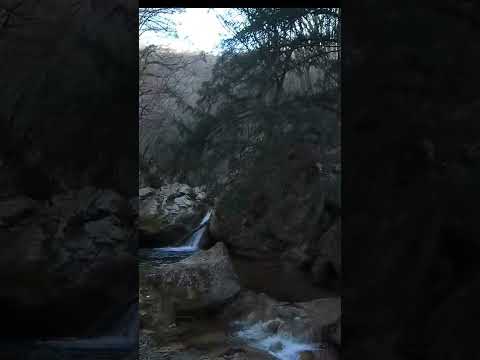 Большой каньон Крыма. Тисовый водопад - одно из самых живописных мест каньона