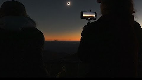 Thousands marvel at full solar eclipse in Chilean sky