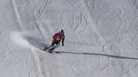 Marco Odermatt slalom free skiing Saas-Fee July 2021